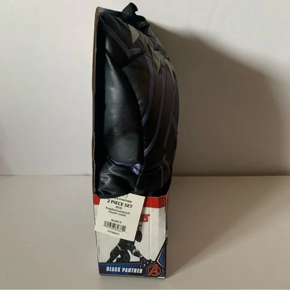 NIB. MARVEL Kids Black Panther Costume - Picture 7 of 7
